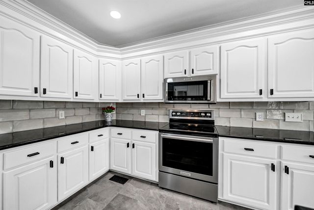 152 Inverness Drive, Lexington, SC 29072