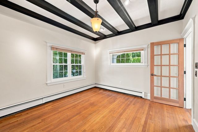 68 Gardner Rd, Nahant, MA 01908