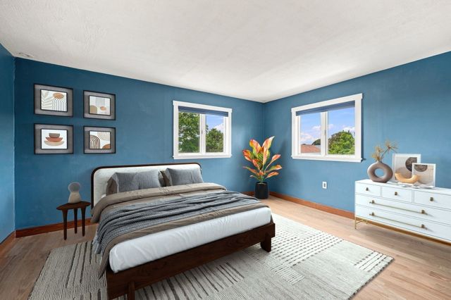 68 Gardner Rd, Nahant, MA 01908