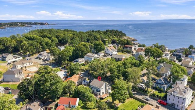 68 Gardner Rd, Nahant, MA 01908