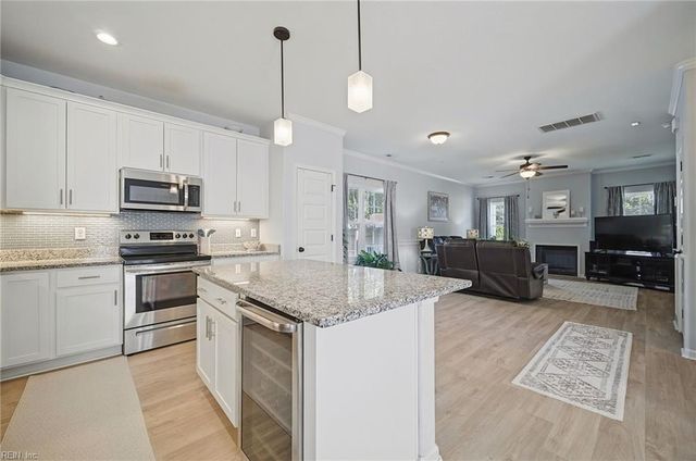726 Mayfield AVE, Norfolk, VA 23518