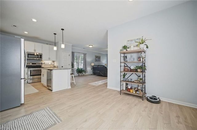 726 Mayfield AVE, Norfolk, VA 23518