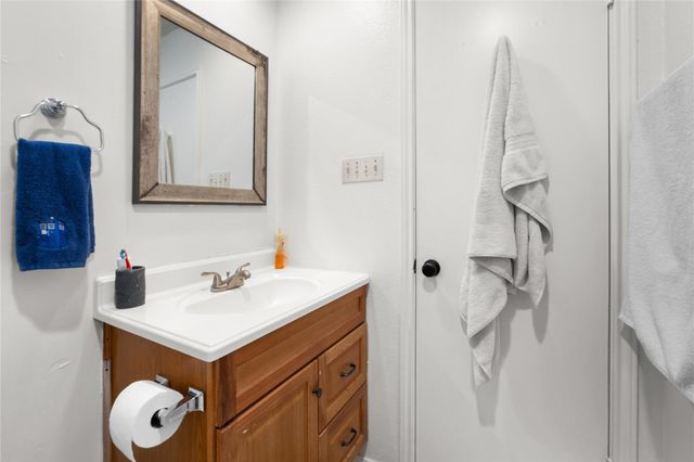 2409 Leon ST 307, Austin, TX 78705