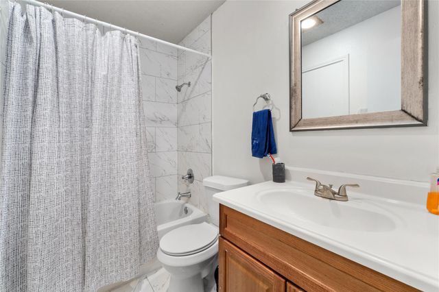 2409 Leon ST 307, Austin, TX 78705