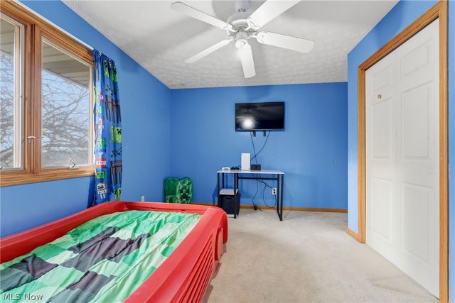 901 N Marion Avenue, Louisville, OH 44641