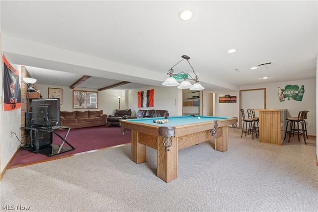 901 N Marion Avenue, Louisville, OH 44641