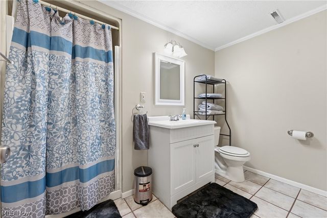 901 N Marion Avenue, Louisville, OH 44641