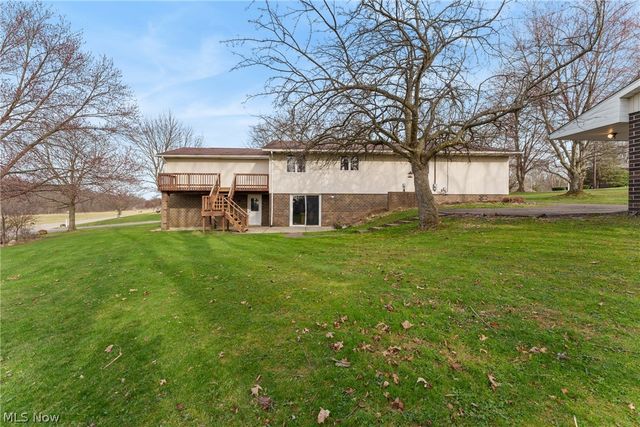 901 N Marion Avenue, Louisville, OH 44641