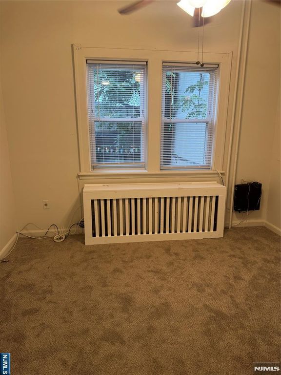 100 S Washington Avenue 1, Bergenfield, NJ 07621