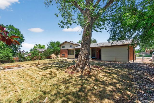 10451 Livingston, Denver, CO 80233