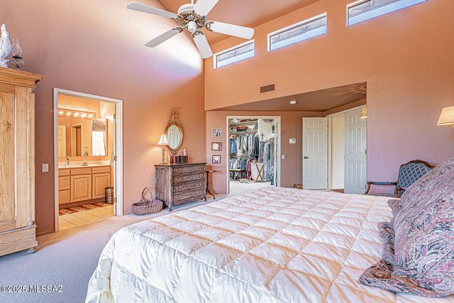 2051 W Vía Del Picamaderos, Green Valley, AZ 85622