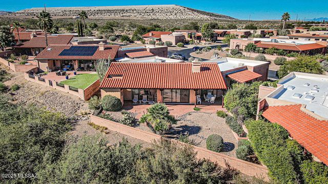 2051 W Vía Del Picamaderos, Green Valley, AZ 85622