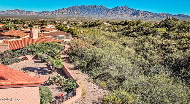 2051 W Vía Del Picamaderos, Green Valley, AZ 85622