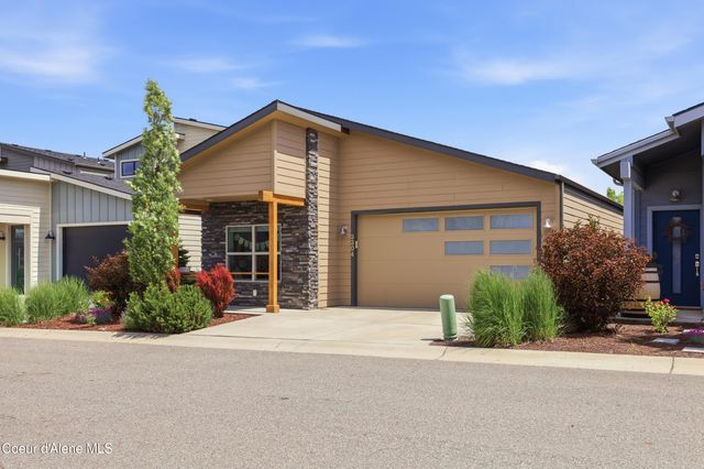 3304 N Rosalia RD, Coeur d'Alene, ID 83814 property photo