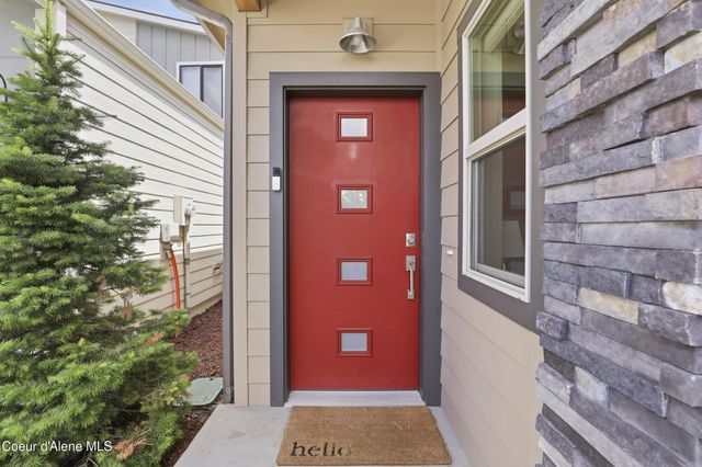 3304 N Rosalia RD, Coeur D'alene, ID 83814