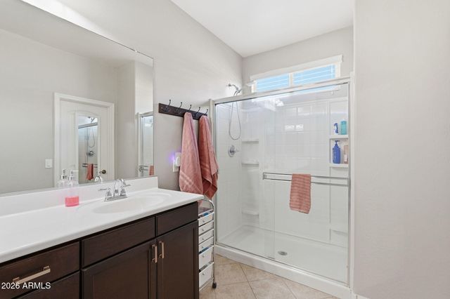 1630 W PAISLEY Drive, San Tan Valley, AZ 85144