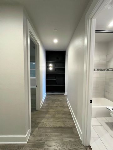 251 S Mill Street 320, Lewisville, TX 75057