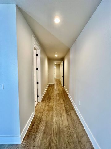 251 S Mill Street 320, Lewisville, TX 75057