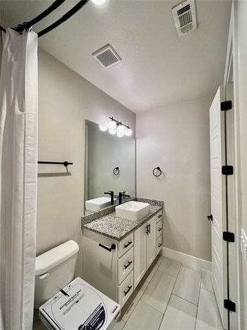 251 S Mill Street 320, Lewisville, TX 75057