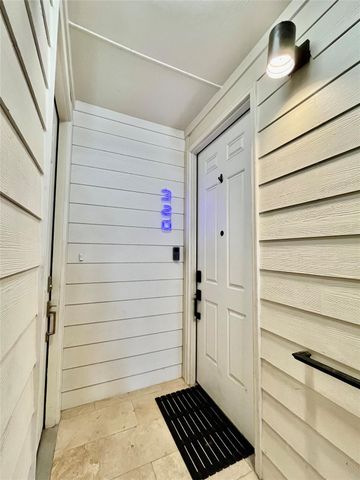 251 S Mill Street 320, Lewisville, TX 75057