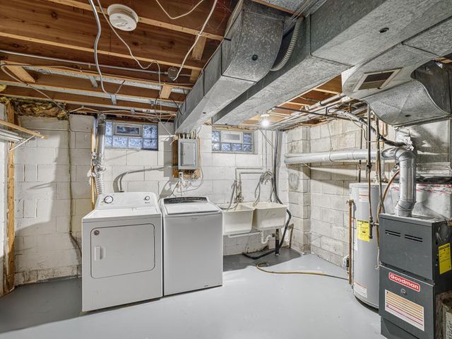 456 10th Avenue S, South Saint Paul, MN 55075