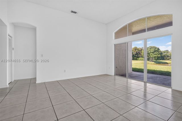 2342 NW 184th Ter, Pembroke Pines, FL 33029