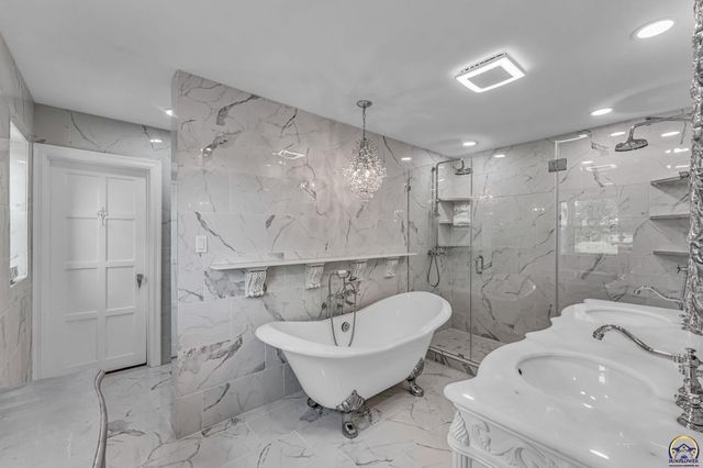 1400 NE Sardou AVE, Topeka, KS 66616