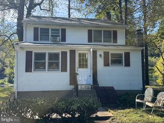 121 BYRAM LN, Stockton, NJ 08559