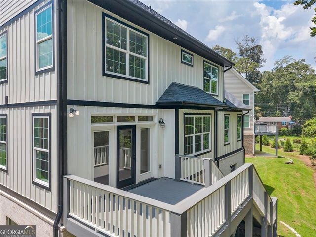 203 Oberon Place N, Macon, GA 31210