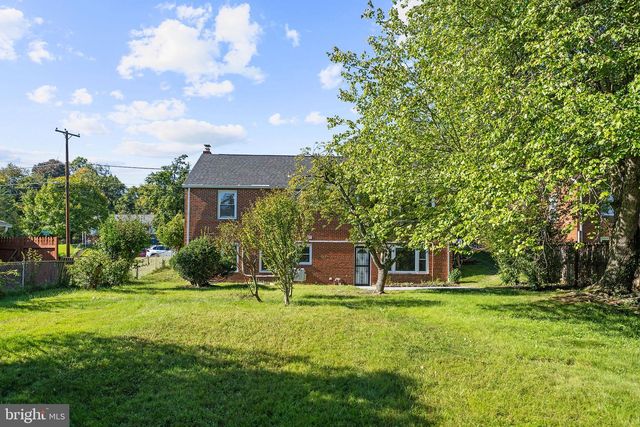 2011 BELFAST DR, Fort Washington, MD 20744