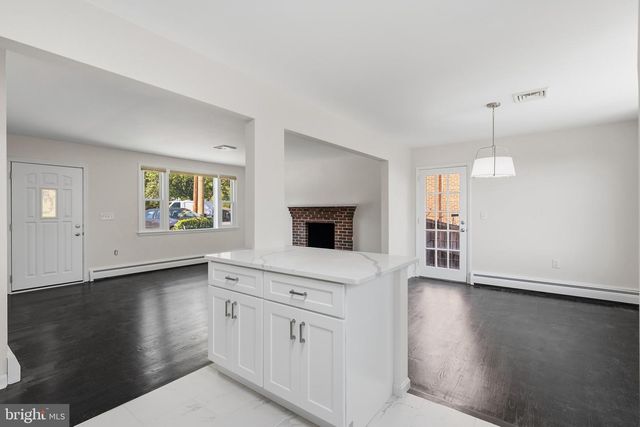 2011 BELFAST DR, Fort Washington, MD 20744