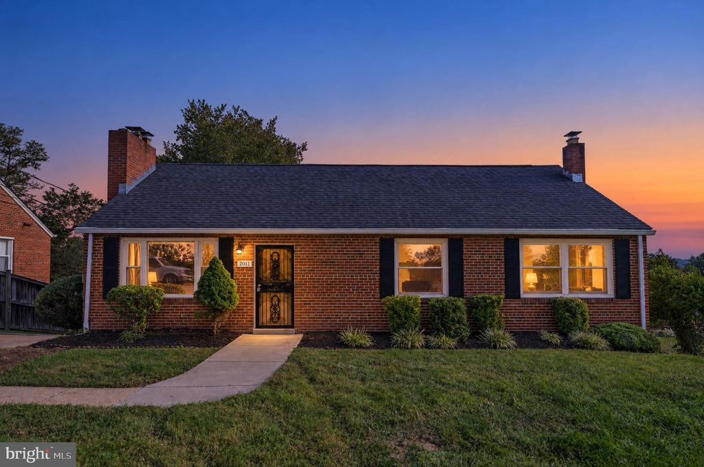 2011 BELFAST DR, Fort Washington, MD 20744