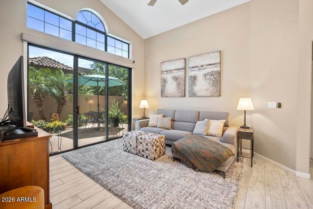 7955 E Chaparral Road Unit 110, Scottsdale, AZ 85250