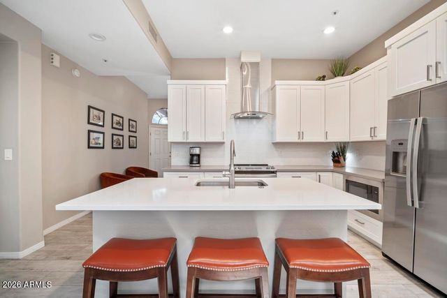7955 E Chaparral Road Unit 110, Scottsdale, AZ 85250