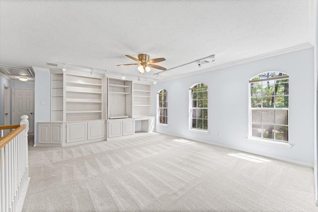 92 W Sandalbranch Circle, The Woodlands, TX 77382