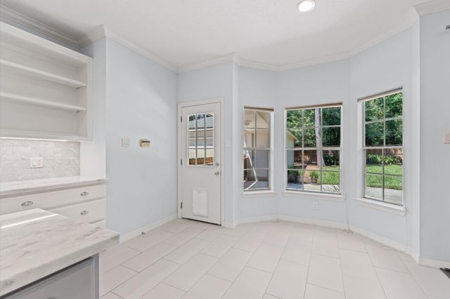 92 W Sandalbranch Circle, The Woodlands, TX 77382