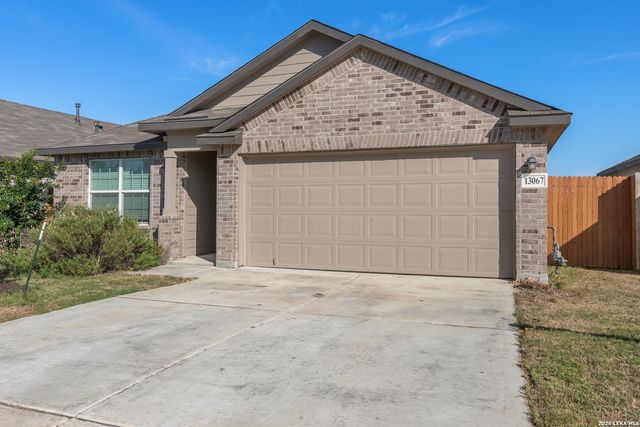 13067 Whisper Bend, San Antonio, TX 78252