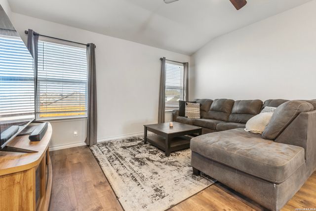 13067 Whisper Bend, San Antonio, TX 78252