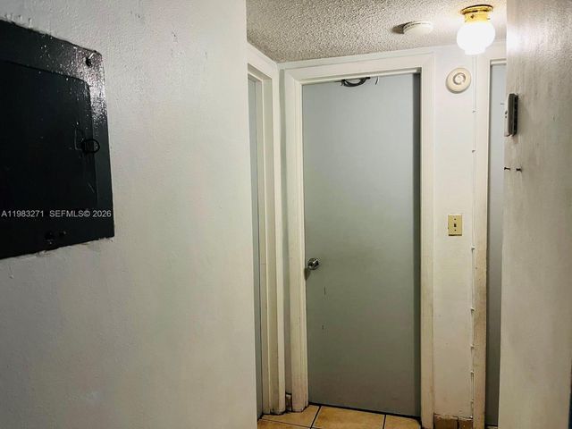 1735 NE 164th St D306, North Miami Beach, FL 33162