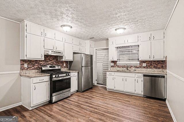 2895 Woodhollow Lane, Jonesboro, GA 30236