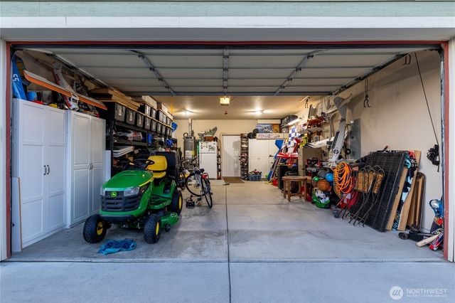 1513 E First Court, Deer Park, WA 99006