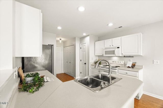 5534 Golden Moss Trail, Raleigh, NC 27613