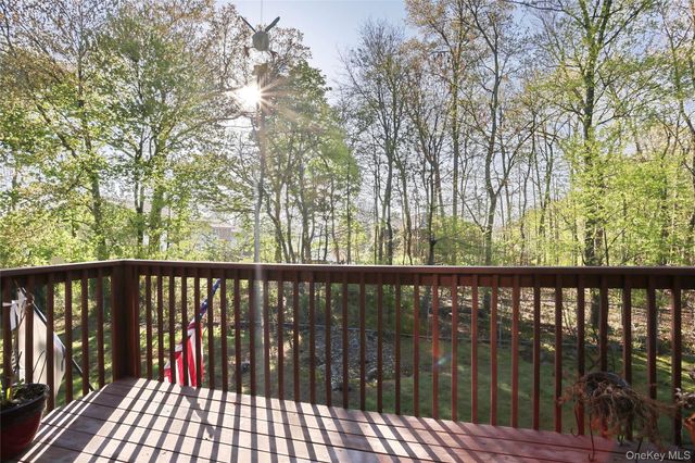 5 Secora Road F7, Spring Valley, NY 10977