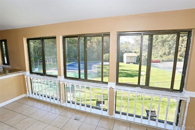 5 Secora Road F7, Spring Valley, NY 10977