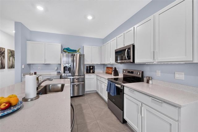 472 MANGROVE SHADE CIRCLE, Apollo Beach, FL 33572