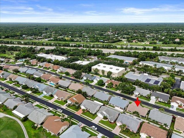 237 W MOCCASIN Trail W, Jupiter, FL 33458