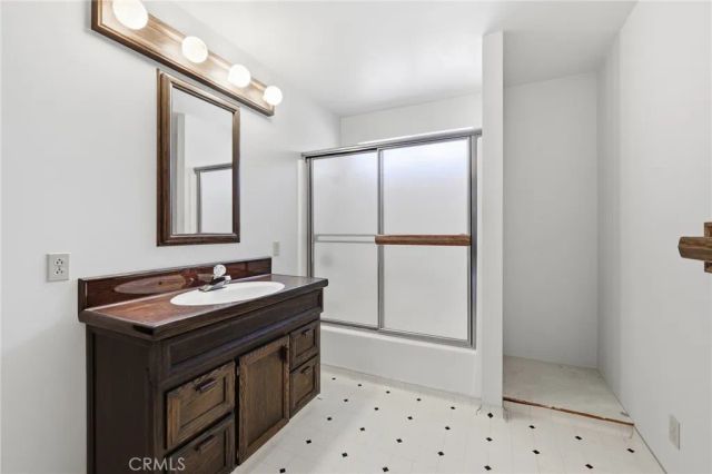38735 San Francisquito Canyon Road, Green Valley, CA 91390