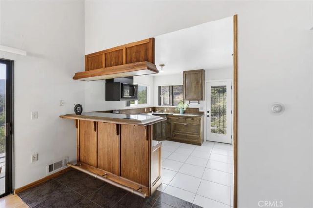 38735 San Francisquito Canyon Road, Green Valley, CA 91390