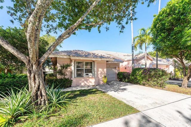 258 Coral Trace Lane, Delray Beach, FL 33445