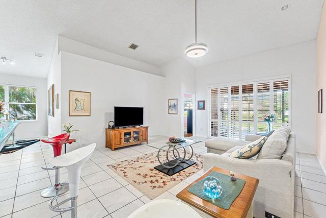 258 Coral Trace Lane, Delray Beach, FL 33445